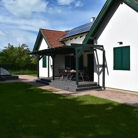 Felso Feriehus Zamárdi